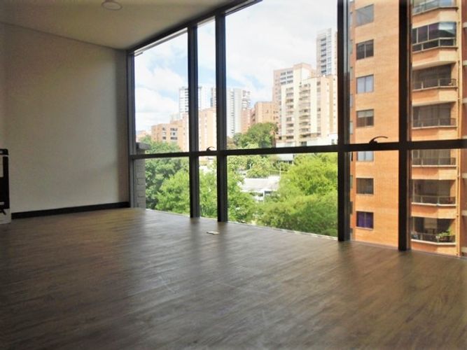 Oficina en venta en La Aguacatala, Medellín, 40 m² · foto 7 de 10