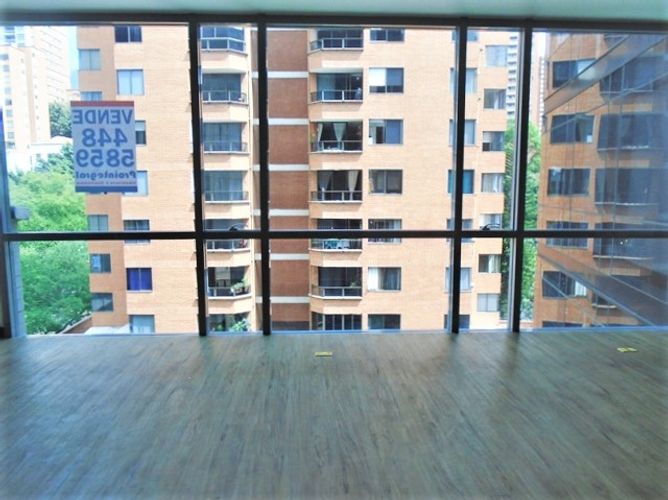 Oficina en venta en La Aguacatala, Medellín, 40 m² · foto 5 de 10