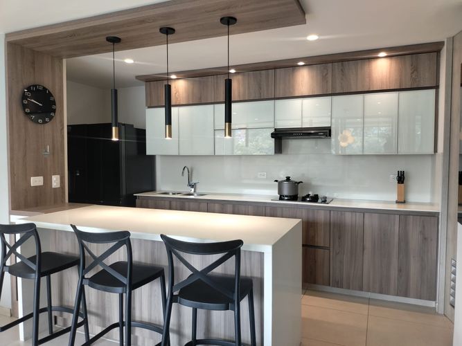 Apartamento de 3 alcobas en arriendo en El Poblado, Medellín, 135 m² · foto 5 de 18