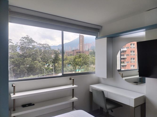 Apartamento de 3 alcobas en venta en El Poblado, Medellín, 135 m² · foto 11 de 18