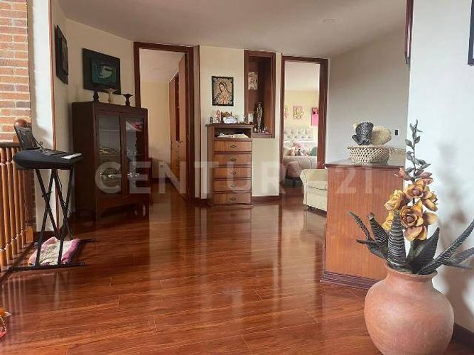 Casa de 4 alcobas en venta en San Jose De Los Nogales, Chía, 332 m² · foto 16 de 24