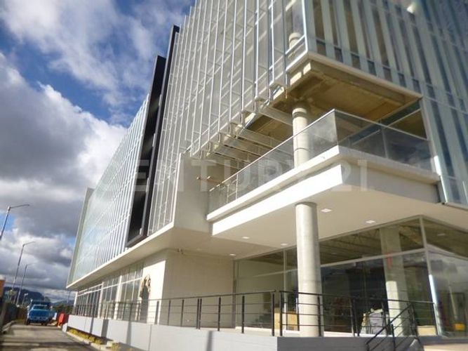 Oficina en venta en Cr Ponylandia, Chía, 31 m² · foto 3 de 6
