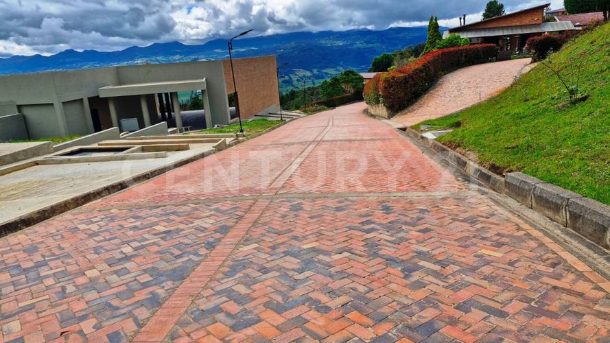 Lote en venta en Aposentos Parte Alta, Sopó, 2200 m² · foto 6 de 15