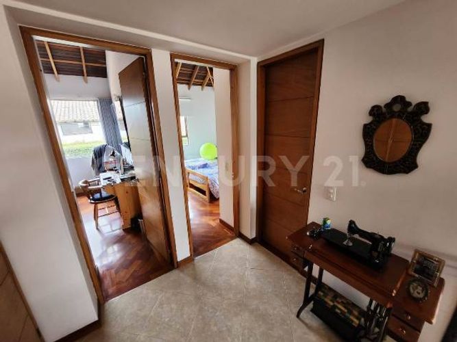 Casa de 3 alcobas en venta en Los Cuervo, Chía, 196 m² · foto 8 de 24