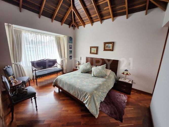 Casa de 3 alcobas en venta en Los Cuervo, Chía, 196 m² · foto 11 de 24
