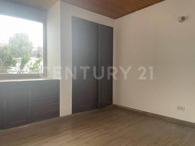 Casa de 4 alcobas en venta en Escuela De Caballeria, Bogotá, 255 m² · foto 13 de 24