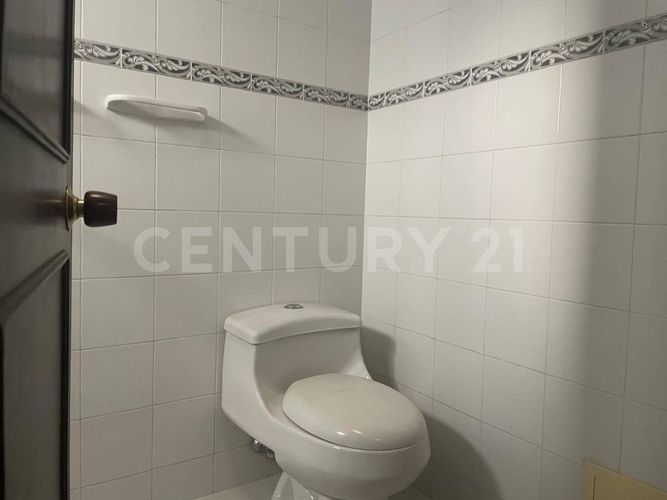 Casa de 4 alcobas en venta en Escuela De Caballeria, Bogotá, 255 m² · foto 20 de 24