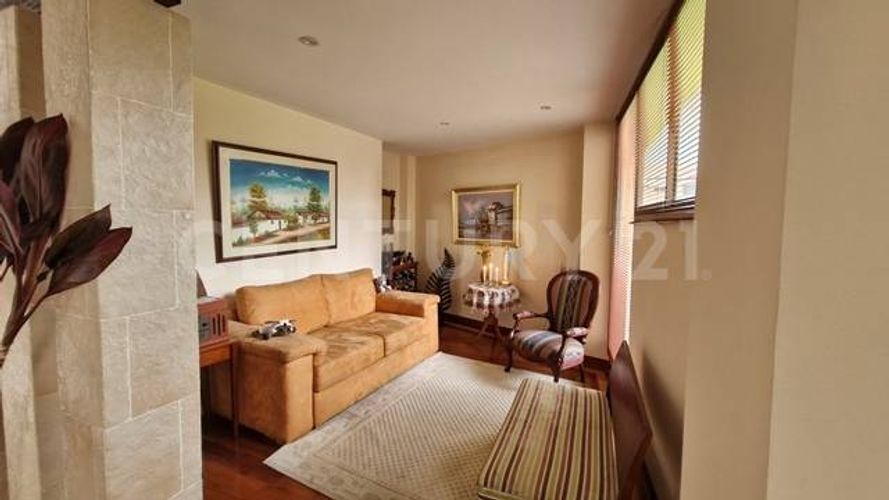 Casa en venta en Guaymaral, Bogotá · foto 5 de 24