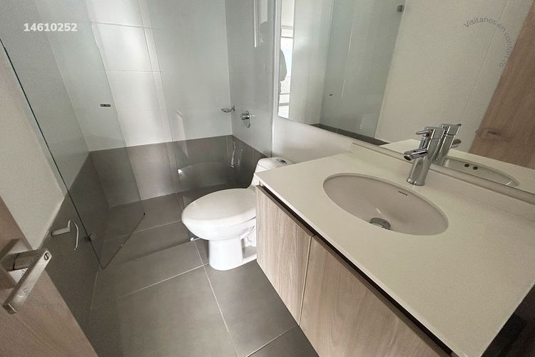 Apartamento de 2 alcobas en arriendo en Loma Del Esmeraldal, Envigado, 77 m² · foto 7 de 16