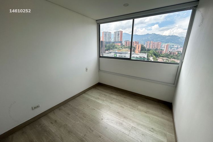 Apartamento de 2 alcobas en arriendo en Loma Del Esmeraldal, Envigado, 77 m² · foto 8 de 16