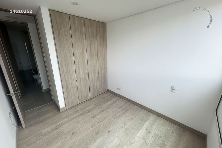 Apartamento de 2 alcobas en arriendo en Loma Del Esmeraldal, Envigado, 77 m² · foto 11 de 16