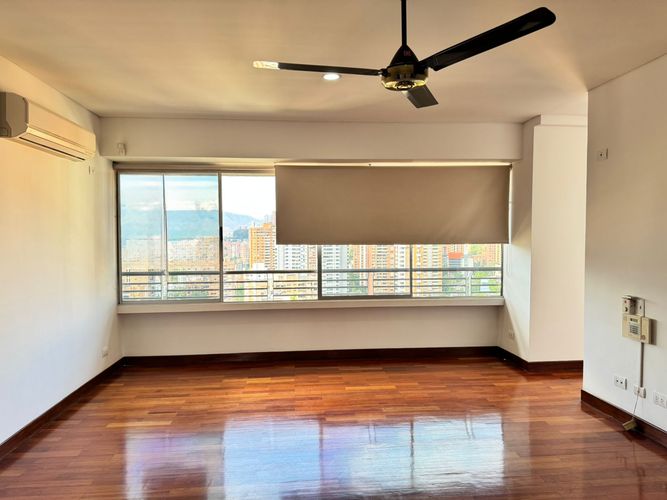 Apartamento de 3 alcobas en arriendo en El Poblado, Medellín, 360 m² · foto 6 de 16