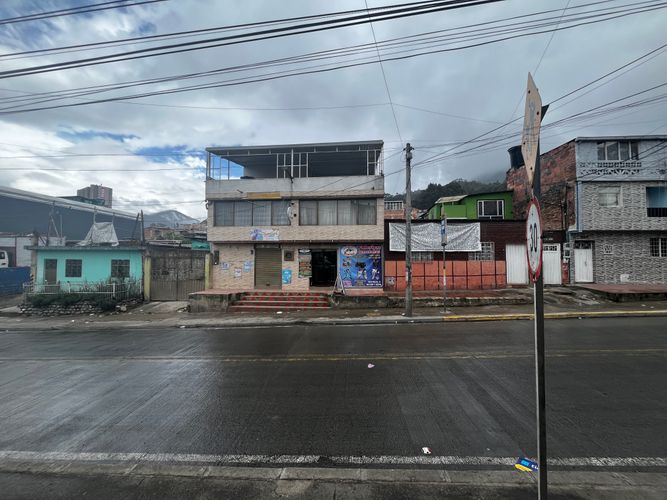 Casa de 4 alcobas en venta en Los Alpes, Bogotá, 650 m² · foto 3 de 17