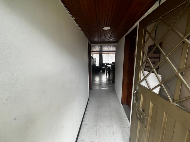 Casa de 4 alcobas en venta en Los Alpes, Bogotá, 650 m² · foto 6 de 17