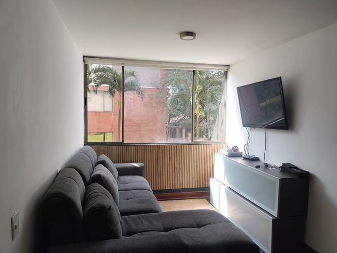 Apartamento de 3 alcobas en arriendo en El Poblado, Medellín, 139 m² · foto 6 de 18