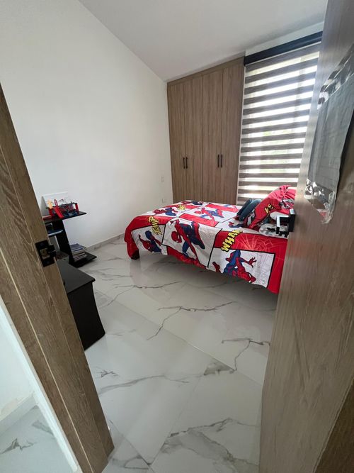 Casa de 4 alcobas en venta en El Castillo, Jamundí, 412 m² · foto 12 de 17