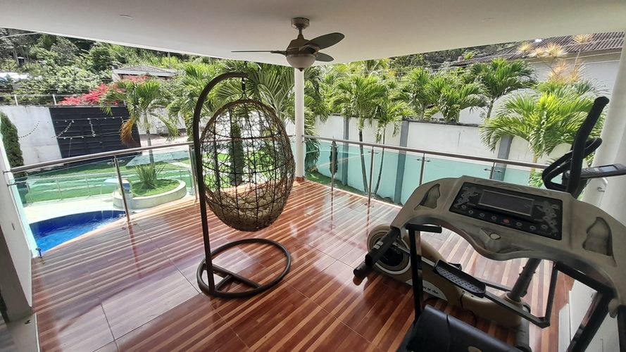 Casa de 5 alcobas en venta en La Mata, Piedecuesta, 400 m² · foto 16 de 24