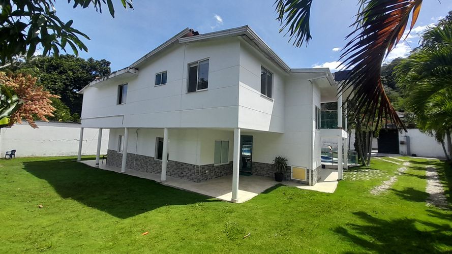 Casa de 5 alcobas en venta en La Mata, Piedecuesta, 400 m² · foto 24 de 24