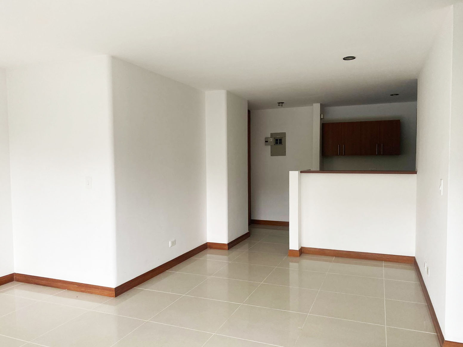 Apartamento en arriendo en Loma El Atravesado, Envigado · foto 2 de 16