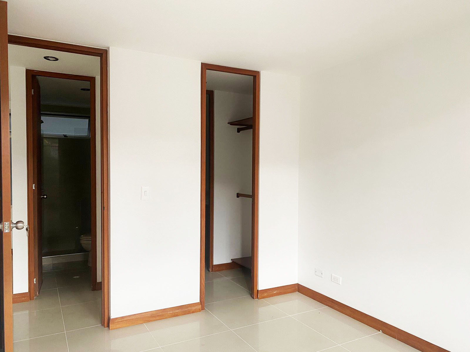 Apartamento en arriendo en Loma El Atravesado, Envigado · foto 4 de 16