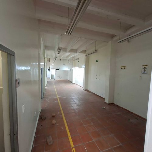 Bodega en venta en San Francisco, Bucaramanga, 260 m² · foto 5 de 9