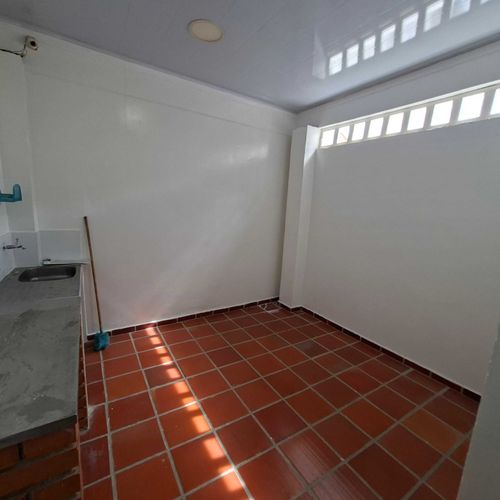 Bodega en venta en San Francisco, Bucaramanga, 260 m² · foto 8 de 9