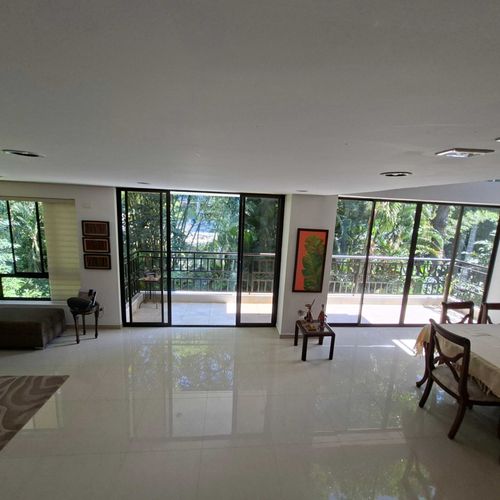 Casa de 4 alcobas en venta en Menzuly, Floridablanca, 691 m² · foto 3 de 15