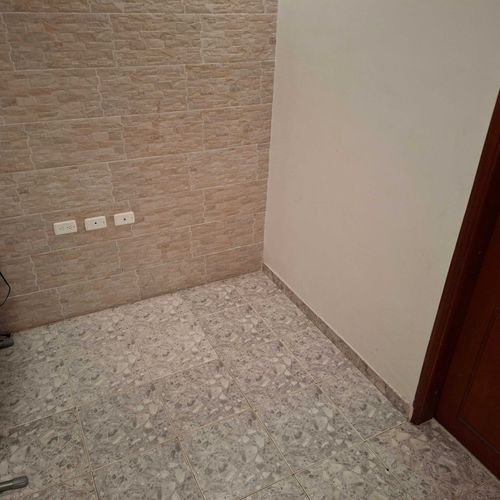 Casa de 3 alcobas en venta en Los Rosales, Floridablanca, 215 m² · foto 9 de 10