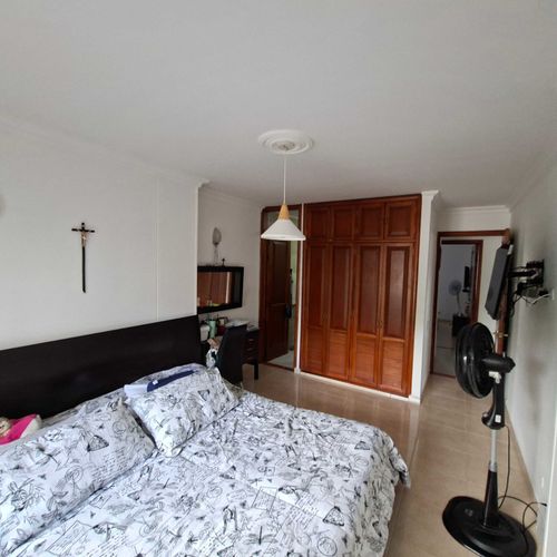 Apartamento de 4 alcobas en venta en Cabecera Del Llano, Bucaramanga, 160 m² · foto 13 de 22
