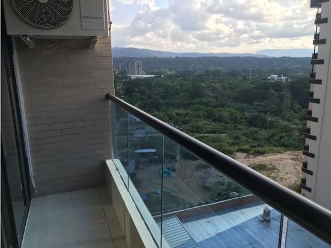 Apartamento de 3 alcobas en venta en Cañaveral, Floridablanca, 80 m² · foto 3 de 12