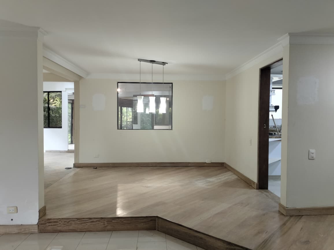 3BR House in Provenza (198 m²) - 2