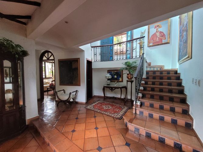Casa de 5 alcobas en venta en Ciudad Jardin, Cali, 344 m² · foto 7 de 24