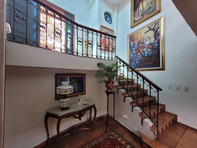 Casa de 5 alcobas en venta en Ciudad Jardin, Cali, 344 m² · foto 8 de 24