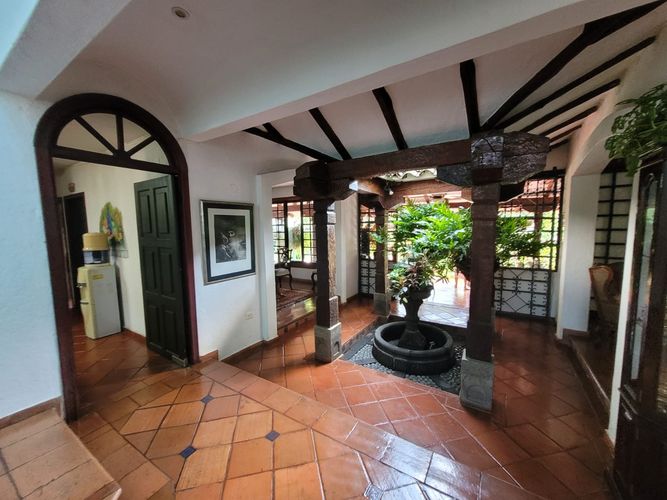 Casa de 5 alcobas en venta en Ciudad Jardin, Cali, 344 m² · foto 17 de 24