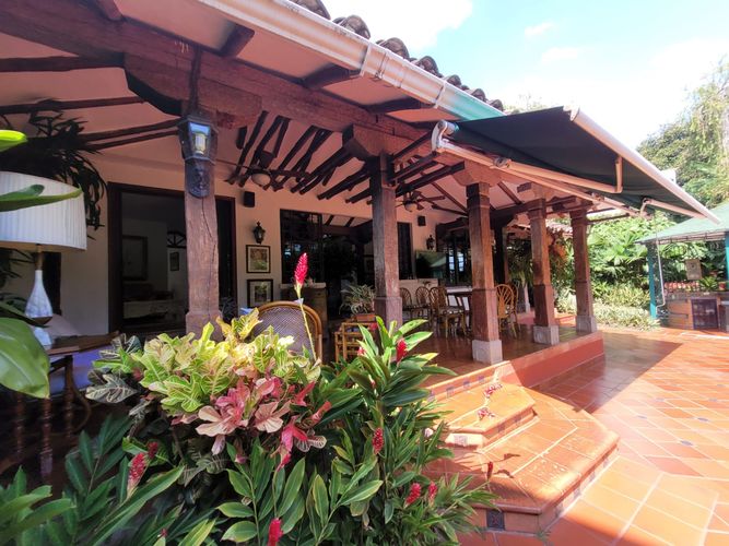 Casa de 5 alcobas en venta en Ciudad Jardin, Cali, 344 m² · foto 21 de 24