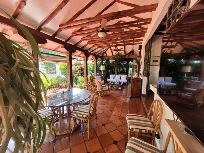 Casa de 5 alcobas en venta en Ciudad Jardin, Cali, 344 m² · foto 23 de 24