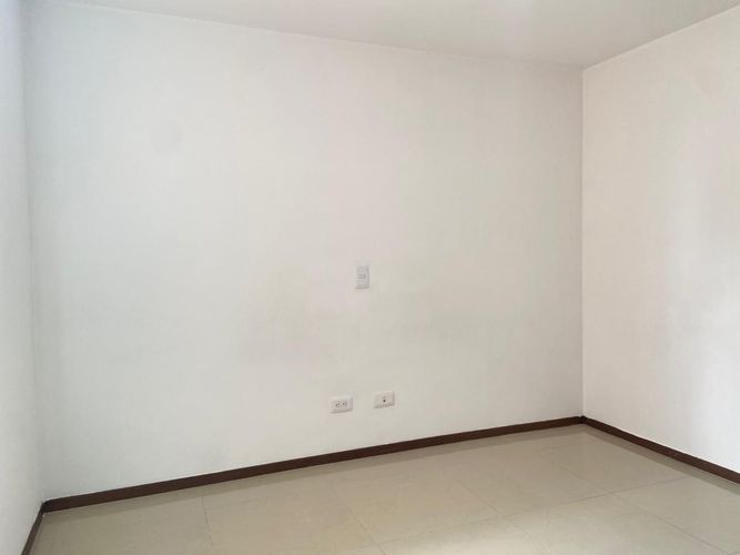 Apartamento de 3 alcobas en arriendo en Vegas De La Doctora, Sabaneta, 99 m² · foto 12 de 16