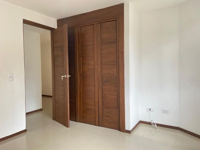 Apartamento de 3 alcobas en arriendo en Vegas De La Doctora, Sabaneta, 99 m² · foto 13 de 16