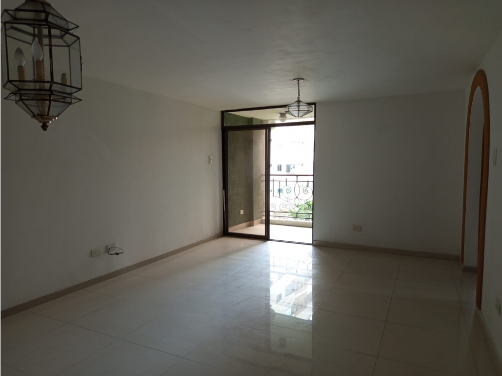 Apartamento en venta en Ciudad Jardin, Barranquilla · foto 3 de 24
