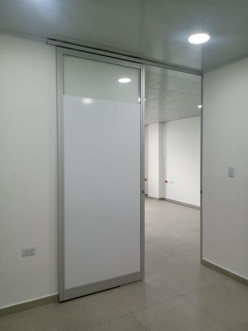 Consultorio en arriendo en Campo Verde, Piedecuesta, 66 m² · foto 3 de 6
