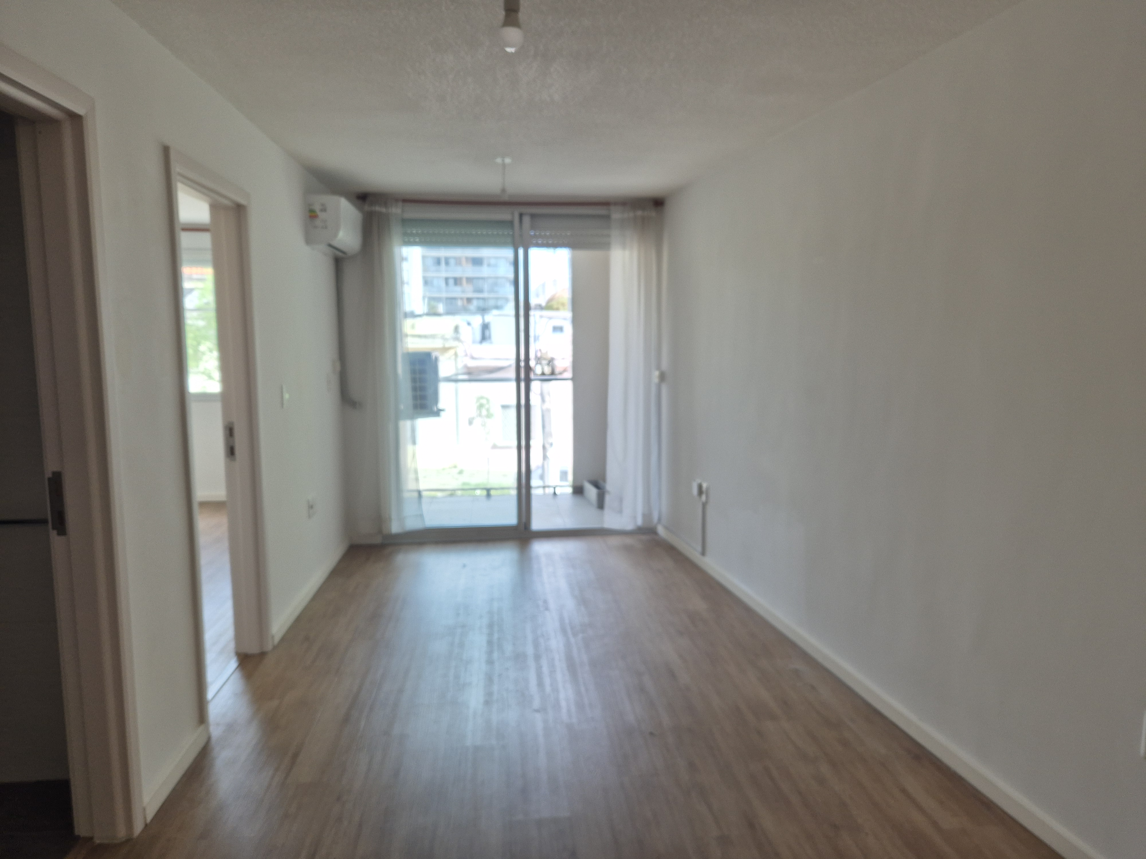 1 dormitorio con renta y garaje a la venta - Bild 4
