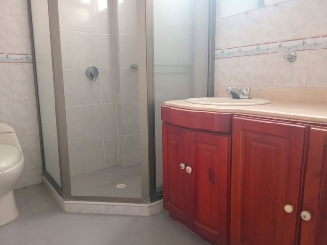 Oficina en arriendo en Laureles, Medellín, 212 m² · foto 16 de 17