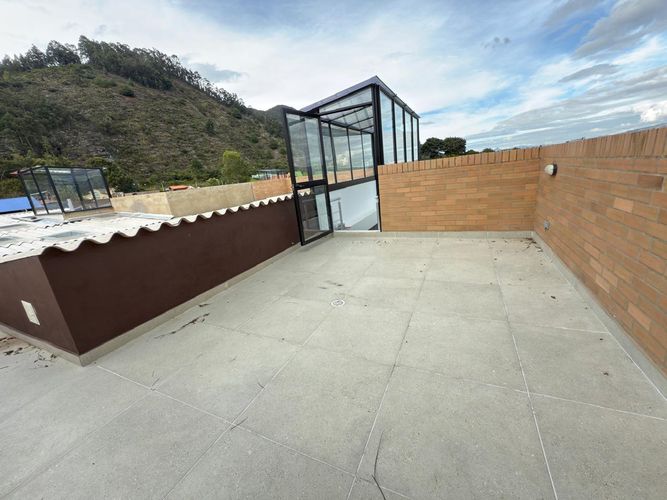 Casa de 5 alcobas en venta en Siberia, Cota, 200 m² · foto 19 de 21