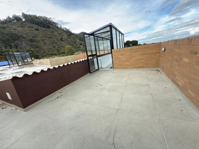 Casa de 5 alcobas en venta en Siberia, Cota, 200 m² · foto 18 de 21