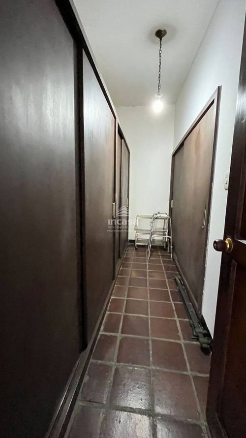 Casa en venta en Santa Rita, Cali, 393 m² · foto 11 de 21