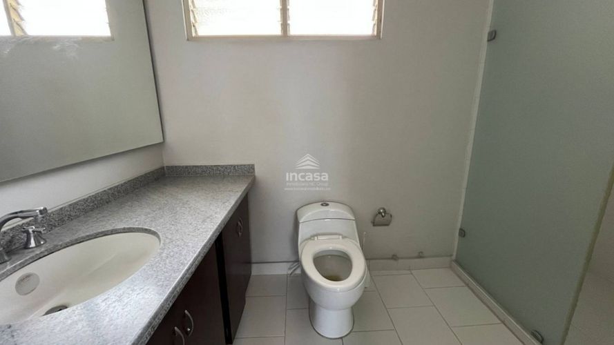 Casa en venta en Santa Rita, Cali, 393 m² · foto 12 de 21