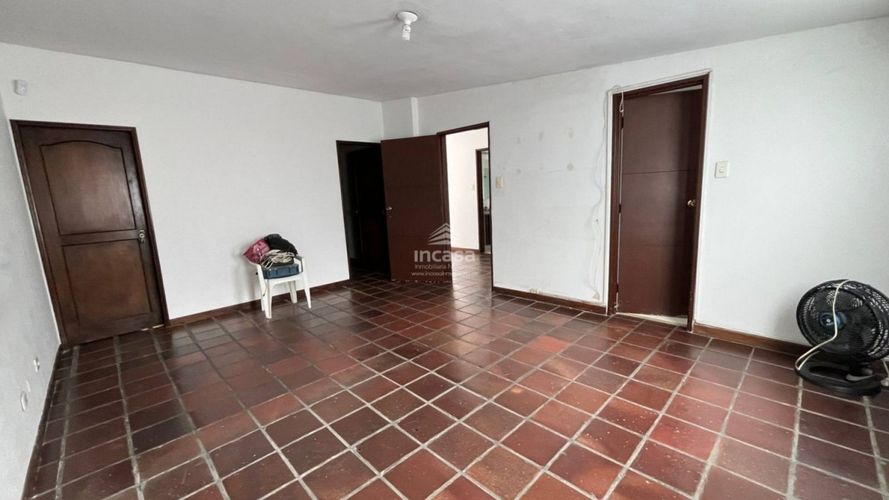 Casa en venta en Santa Rita, Cali, 393 m² · foto 17 de 21
