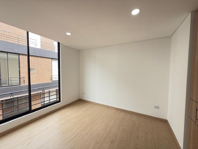 Casa de 3 alcobas en venta en Cota, 150 m² · foto 11 de 24