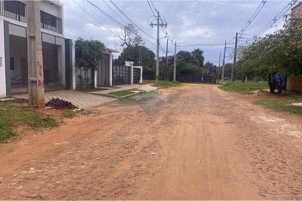 En venta tres terrenos juntos zona Pinedo Shopping - San Lorenzo — foto 2