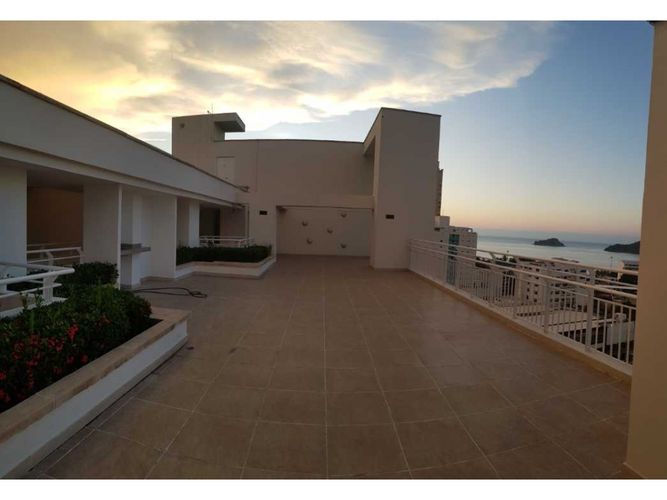 Apartamento de 2 alcobas en venta en Goenaga, Santa Marta, 77 m² · foto 5 de 20